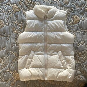 Cute, like new, puffer outdoor vest jacket.  White/ivory